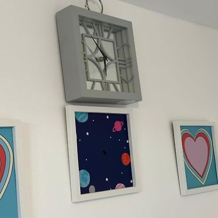 Newbury Apartment Лондон Екстериор снимка