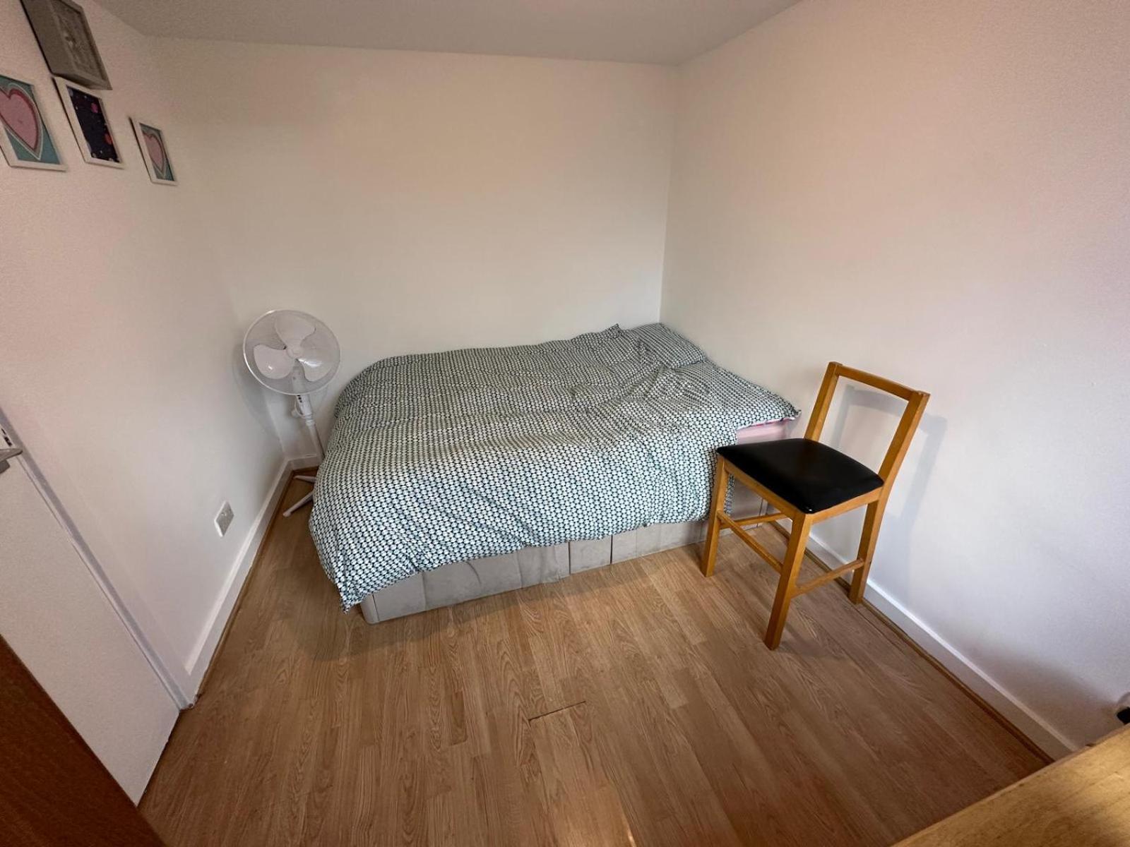 Newbury Apartment Лондон Екстериор снимка